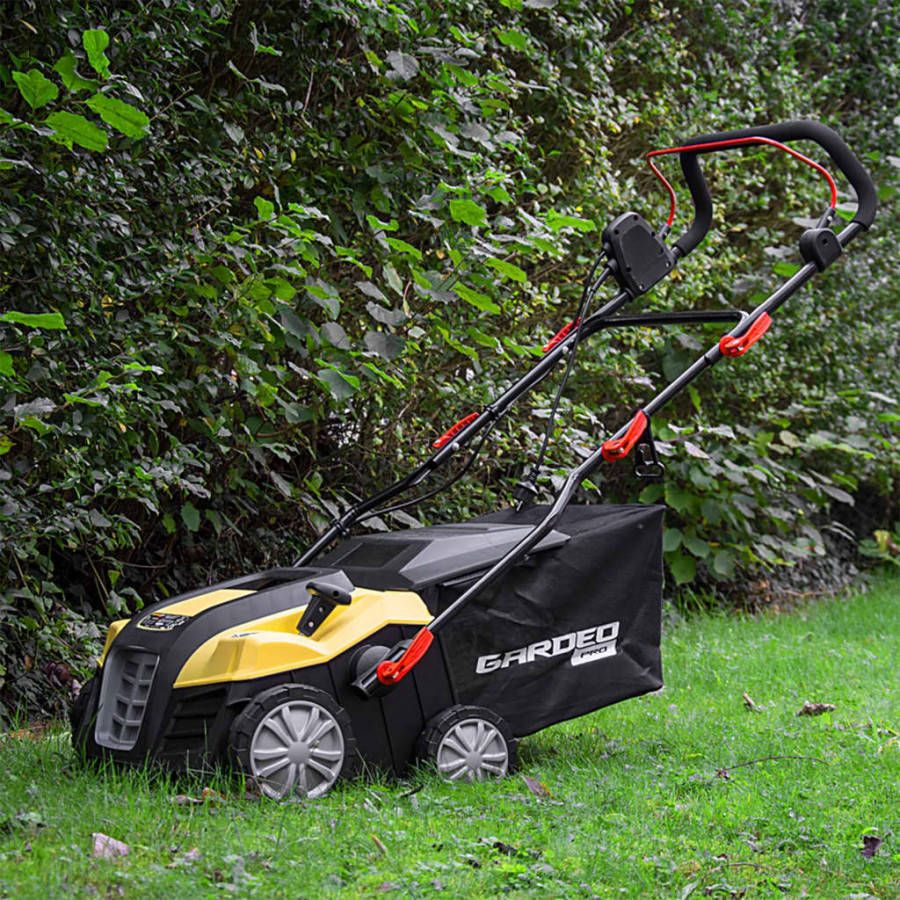 Elem GSCEE1802B4W 2 in 1 Verticuteermachine Ontmosser 1800W 40cm